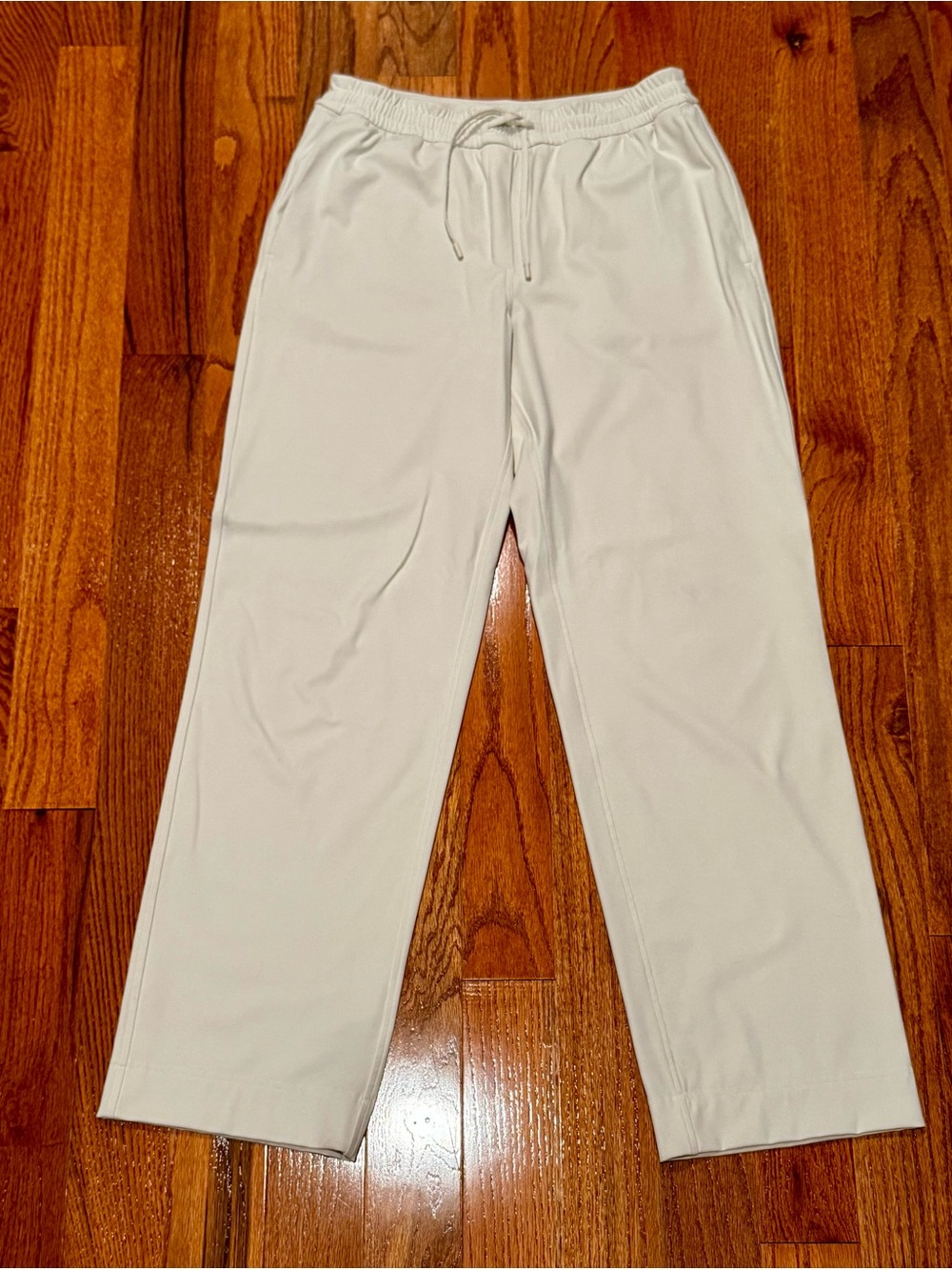 Lululemon Straight Leg Mid-Rise Luxtreme Pant Bone Size Medium - Picture 2 of 5